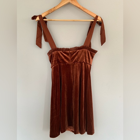 Danielle Bernstein • NWT Copper Velvet Shoulder Tie Mini Dress Ruffle Detail XS - Picture 6 of 10